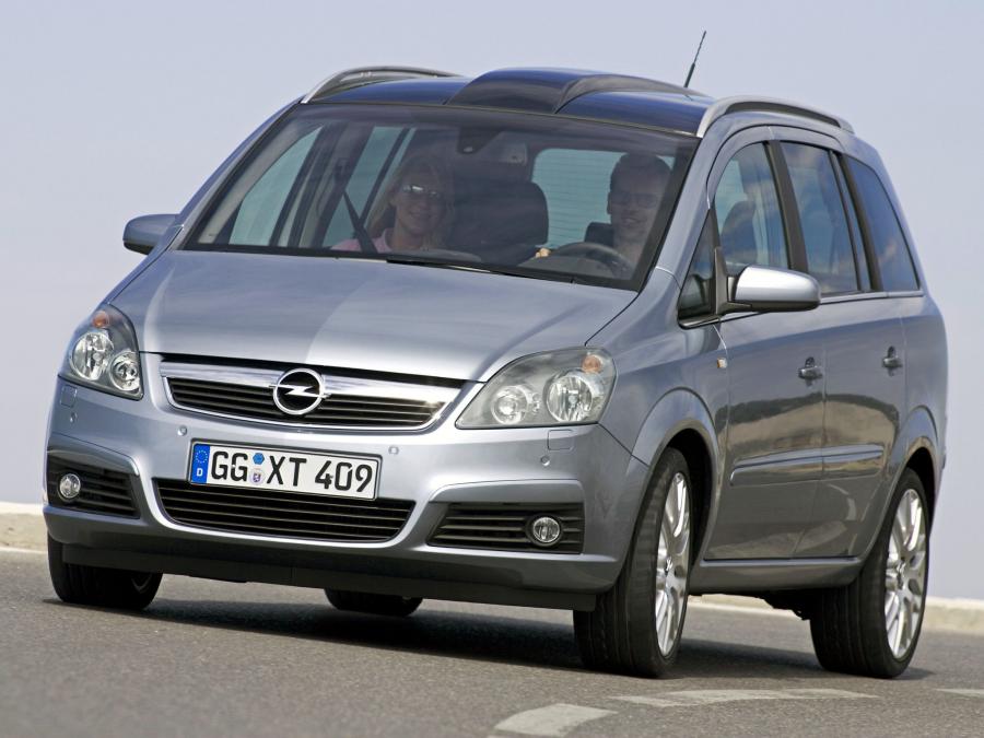  Opel Zafira 2.0 Turbo 2005 года  (фото 12 из 30)